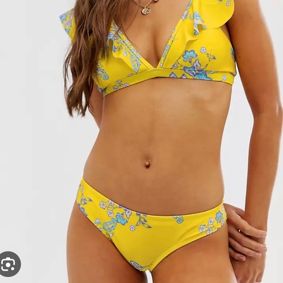 Sam Edelman yellow and blue floral swimsuit - Picture 1 of 5